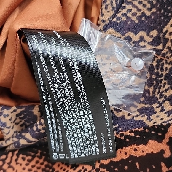 Finders keepers Lana snak prong wide leg pant size Small - Picture 9 of 9